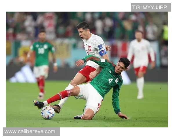 墨西哥足球明星的精彩瞬间与独特风采全景展示